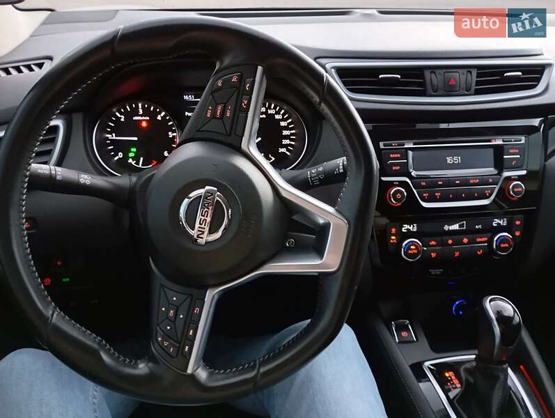 Позашляховик / Кросовер Nissan Qashqai 2020 в Запоріжжі