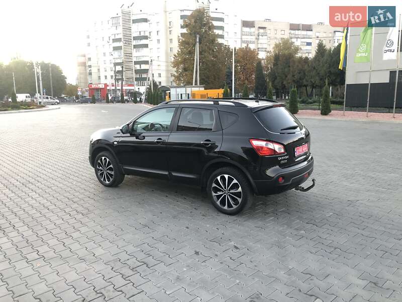 Внедорожник / Кроссовер Nissan Qashqai 2013 в Луцке