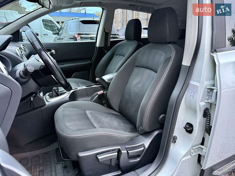 Внедорожник / Кроссовер Nissan Qashqai 2011 в Харькове