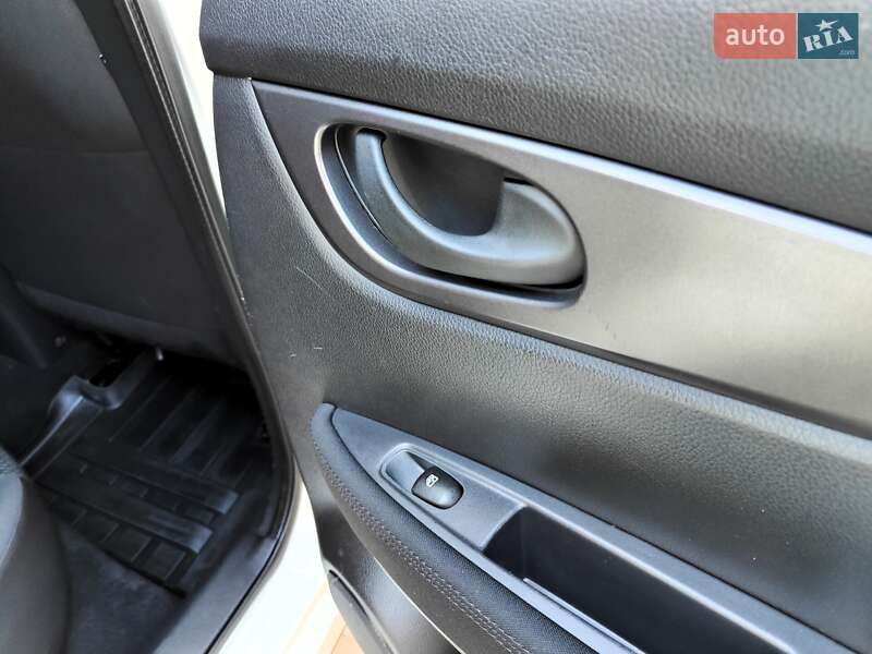 Позашляховик / Кросовер Nissan Qashqai 2019 в Києві фото 58 Позашляховик / Кросовер Nissan Qashqai 2019 в Києві