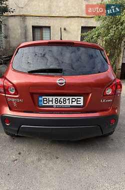 Позашляховик / Кросовер Nissan Qashqai 2008 в 