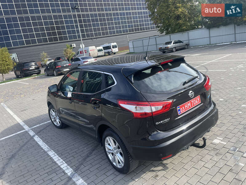 Позашляховик / Кросовер Nissan Qashqai 2014 в Луцьку