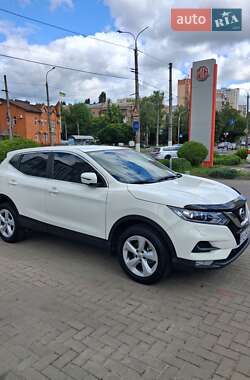 Внедорожник / Кроссовер Nissan Qashqai 2020 в 