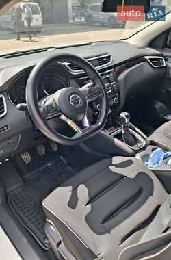 Внедорожник / Кроссовер Nissan Qashqai 2020 в 