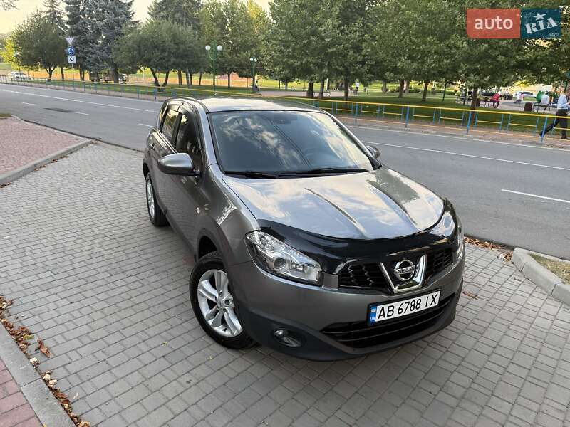 Внедорожник / Кроссовер Nissan Qashqai 2011 в Могилев-Подольске