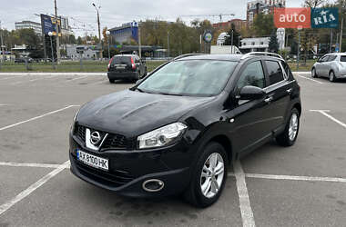 Позашляховик / Кросовер Nissan Qashqai 2010 в Харкові