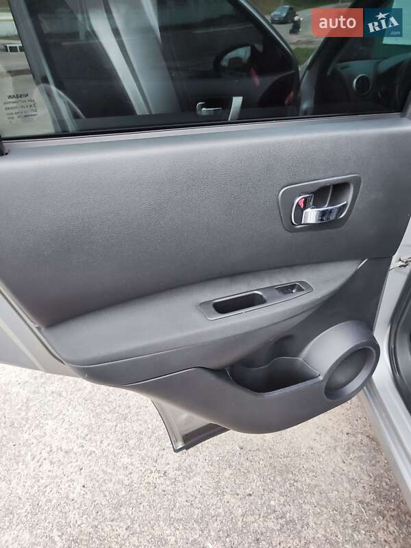 Внедорожник / Кроссовер Nissan Qashqai 2011 в Глухове фото 14 Внедорожник / Кроссовер Nissan Qashqai 2011 в Глухове