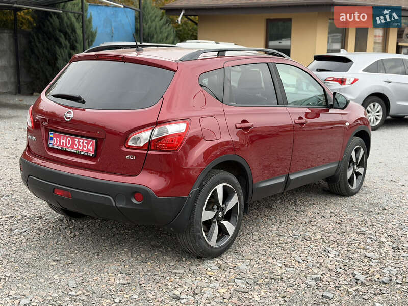 Внедорожник / Кроссовер Nissan Qashqai 2013 в Ровно