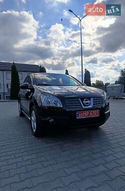 Внедорожник / Кроссовер Nissan Qashqai 2008 в 