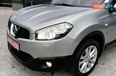 Внедорожник / Кроссовер Nissan Qashqai 2010 в 
