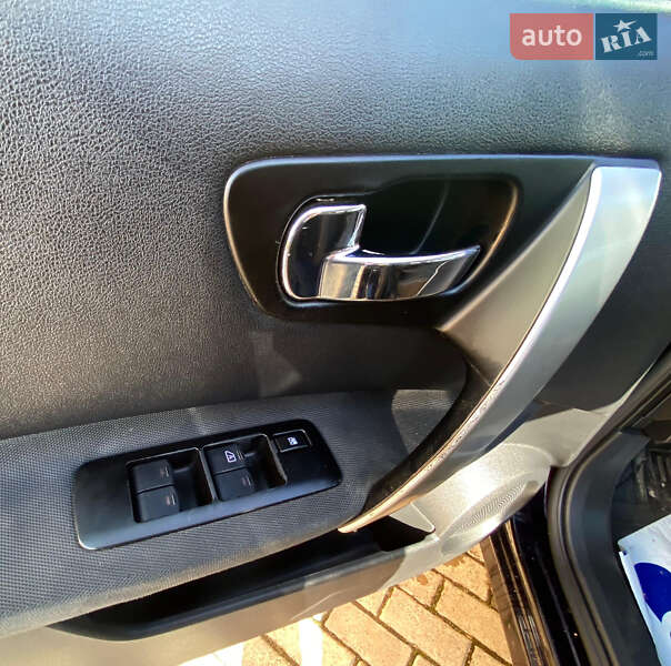 Внедорожник / Кроссовер Nissan Qashqai 2012 в Ровно фото 22 Внедорожник / Кроссовер Nissan Qashqai 2012 в Ровно