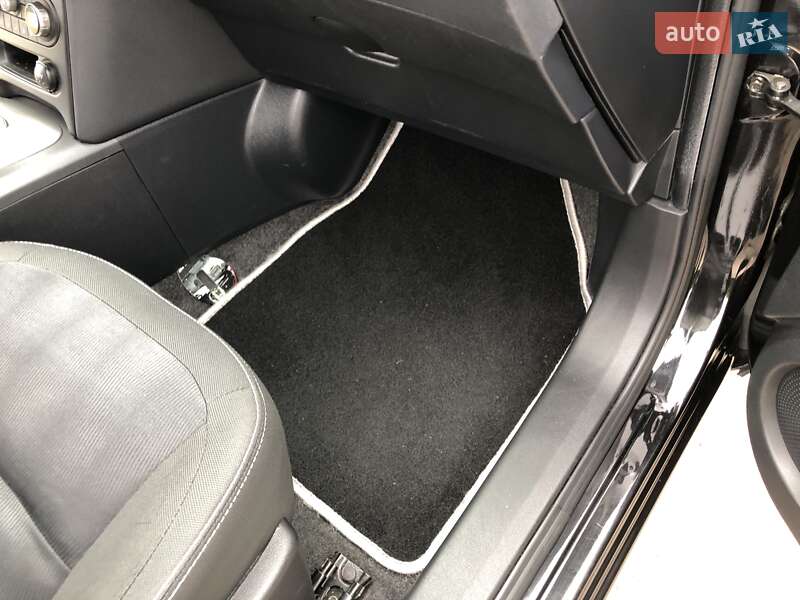 Внедорожник / Кроссовер Nissan Qashqai 2012 в Житомире фото 57 Внедорожник / Кроссовер Nissan Qashqai 2012 в Житомире