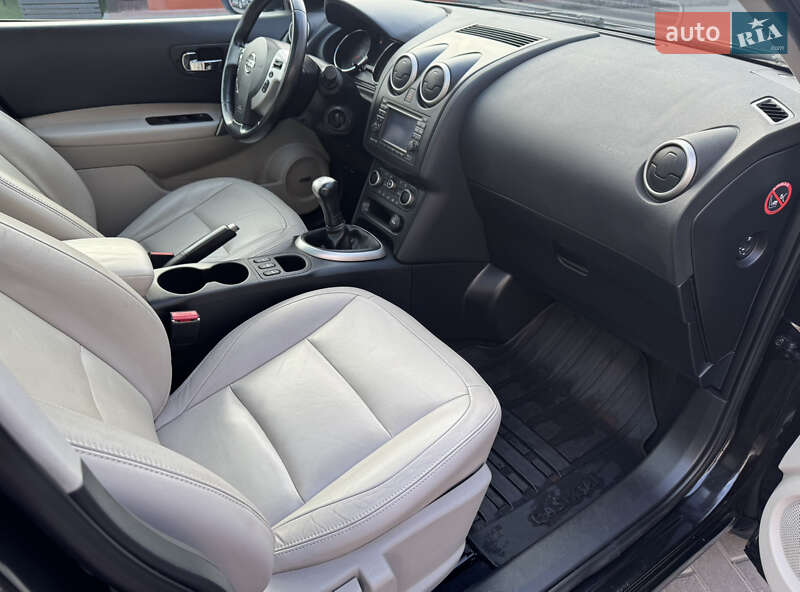 Позашляховик / Кросовер Nissan Qashqai 2011 в Сумах фото 47 Позашляховик / Кросовер Nissan Qashqai 2011 в Сумах
