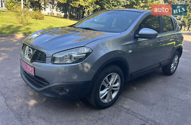 Позашляховик / Кросовер Nissan Qashqai 2011 в Житомирі
