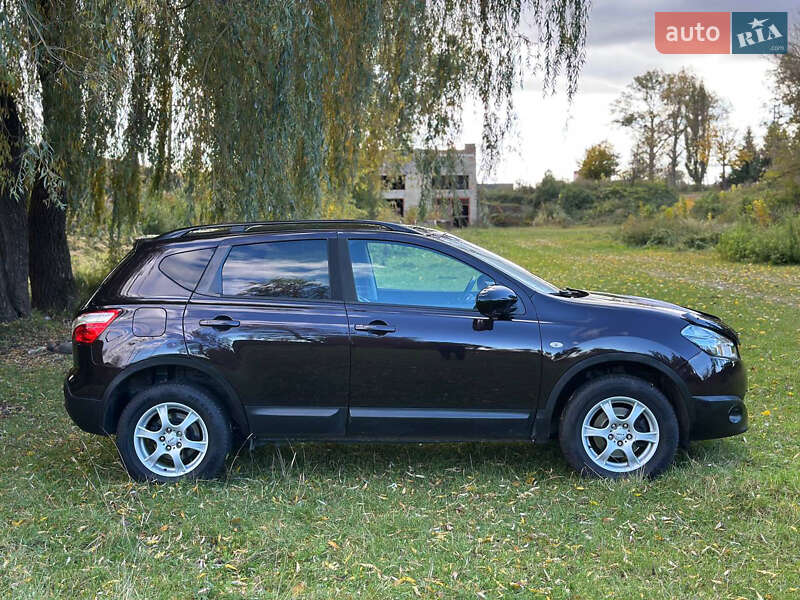 Внедорожник / Кроссовер Nissan Qashqai 2013 в Самборе фото 3 Внедорожник / Кроссовер Nissan Qashqai 2013 в Самборе