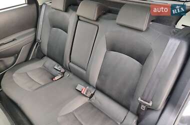 Внедорожник / Кроссовер Nissan Qashqai 2011 в 