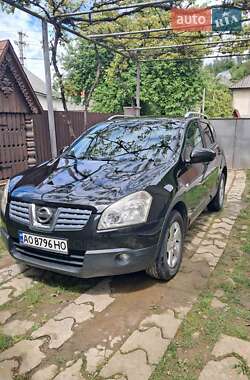 Позашляховик / Кросовер Nissan Qashqai 2007 в  фото 2 Позашляховик / Кросовер Nissan Qashqai 2007 в