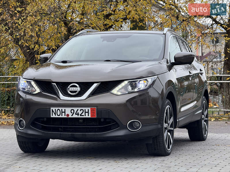 Nissan Qashqai 2015