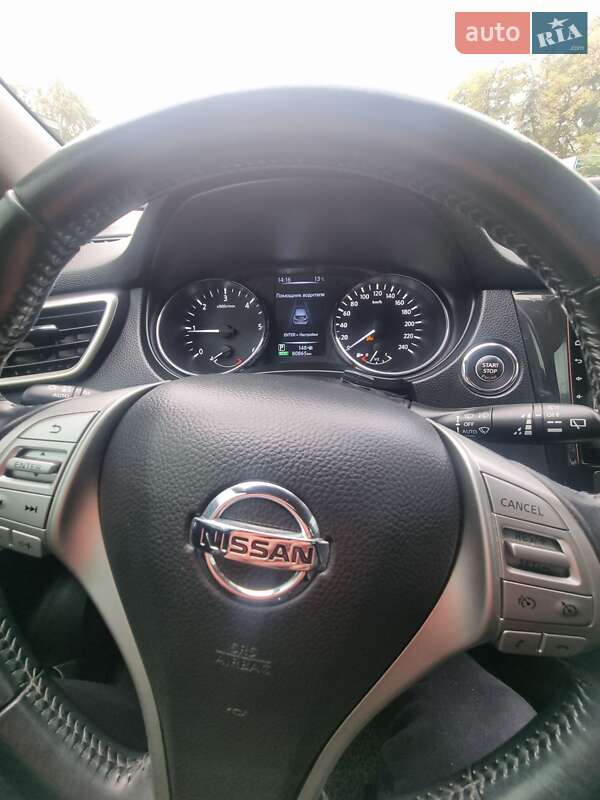 Внедорожник / Кроссовер Nissan Qashqai 2015 в Новомосковске