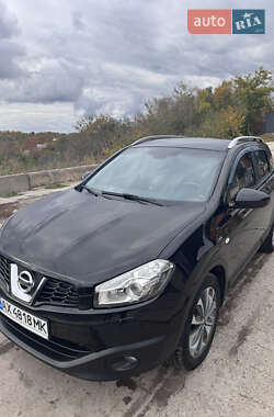 Внедорожник / Кроссовер Nissan Qashqai 2011 в Богодухове