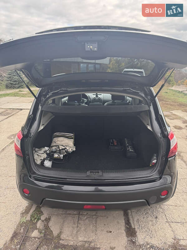 Позашляховик / Кросовер Nissan Qashqai 2011 в Богодухіву фото 14 Позашляховик / Кросовер Nissan Qashqai 2011 в Богодухіву