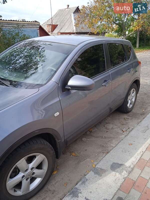 Внедорожник / Кроссовер Nissan Qashqai 2008 в 