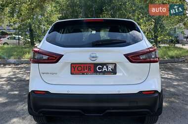Внедорожник / Кроссовер Nissan Qashqai 2021 в 