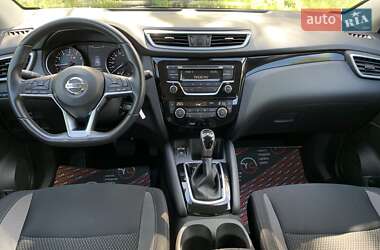 Внедорожник / Кроссовер Nissan Qashqai 2021 в 
