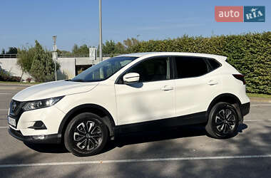 Позашляховик / Кросовер Nissan Qashqai 2018 в  фото 19 Позашляховик / Кросовер Nissan Qashqai 2018 в