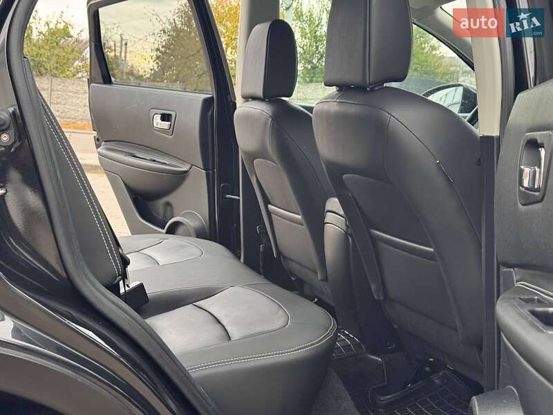 Позашляховик / Кросовер Nissan Qashqai 2013 в Житомирі фото 14 Позашляховик / Кросовер Nissan Qashqai 2013 в Житомирі