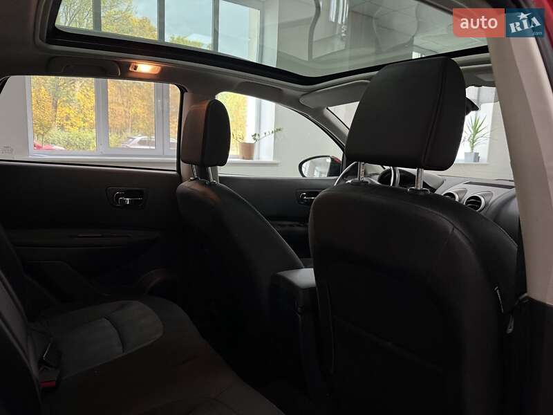 Внедорожник / Кроссовер Nissan Qashqai 2010 в Полтаве