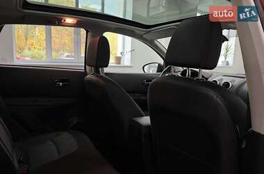 Внедорожник / Кроссовер Nissan Qashqai 2010 в 