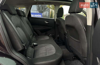 Внедорожник / Кроссовер Nissan Qashqai 2010 в 