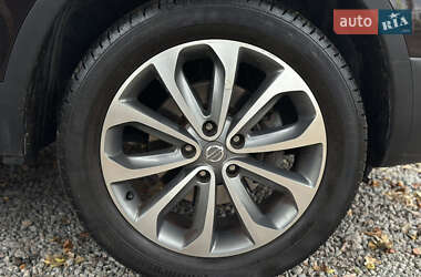 Внедорожник / Кроссовер Nissan Qashqai 2010 в 