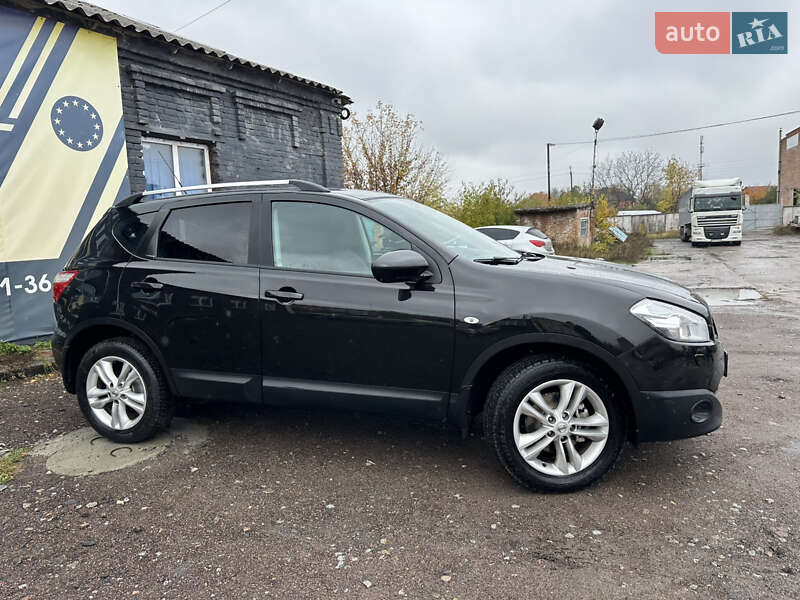 Внедорожник / Кроссовер Nissan Qashqai 2011 в Нежине