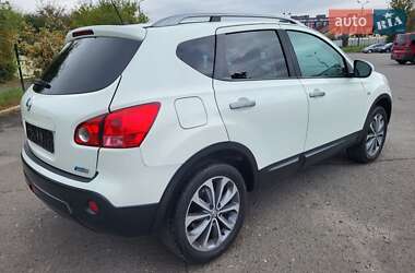 Внедорожник / Кроссовер Nissan Qashqai 2010 в 