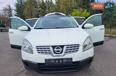 Внедорожник / Кроссовер Nissan Qashqai 2010 в 