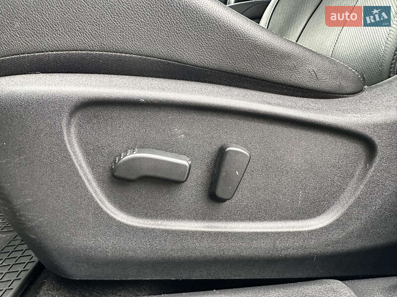 Позашляховик / Кросовер Nissan Qashqai 2016 в Луцьку