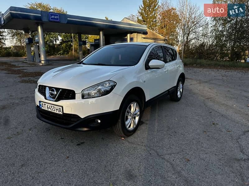 Внедорожник / Кроссовер Nissan Qashqai 2010 в Кицмани фото 7 Внедорожник / Кроссовер Nissan Qashqai 2010 в Кицмани