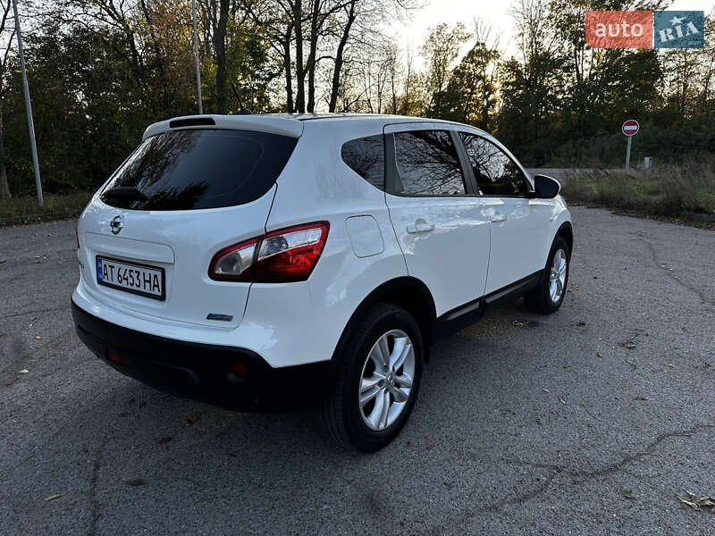 Внедорожник / Кроссовер Nissan Qashqai 2010 в Кицмани фото 20 Внедорожник / Кроссовер Nissan Qashqai 2010 в Кицмани