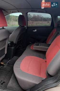 Внедорожник / Кроссовер Nissan Qashqai 2007 в 