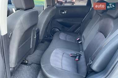 Внедорожник / Кроссовер Nissan Qashqai 2012 в 