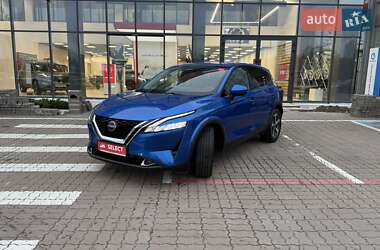 Позашляховик / Кросовер Nissan Qashqai 2023 в 