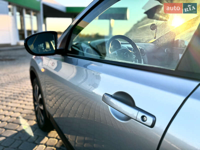 Позашляховик / Кросовер Nissan Qashqai 2012 в Стрию фото 40 Позашляховик / Кросовер Nissan Qashqai 2012 в Стрию