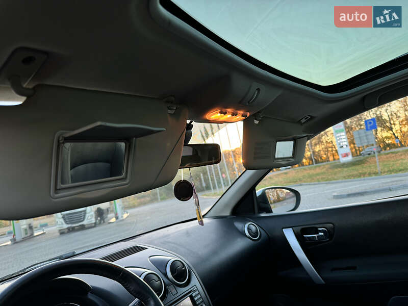 Позашляховик / Кросовер Nissan Qashqai 2012 в Стрию фото 91 Позашляховик / Кросовер Nissan Qashqai 2012 в Стрию