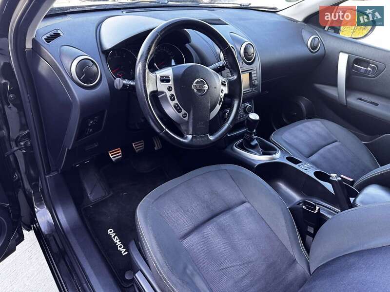Позашляховик / Кросовер Nissan Qashqai 2012 в Нетішині