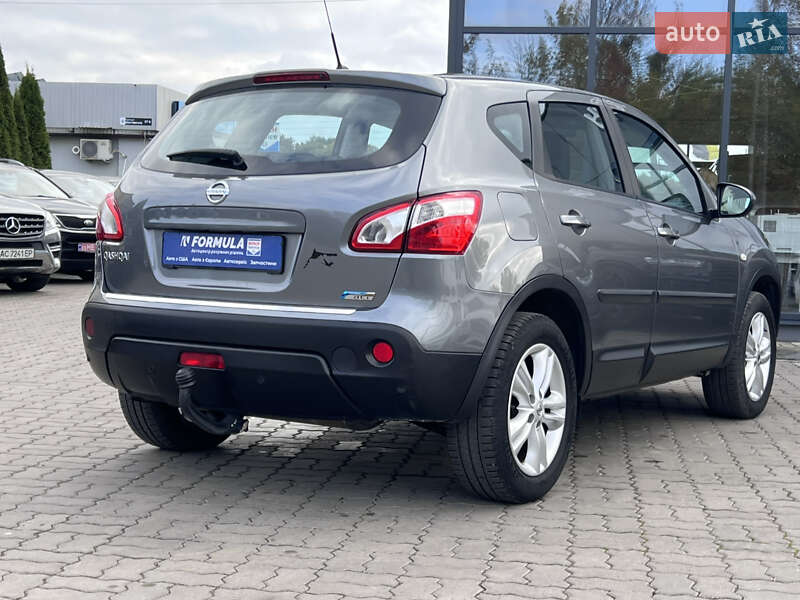 Внедорожник / Кроссовер Nissan Qashqai 2011 в Нововолынске