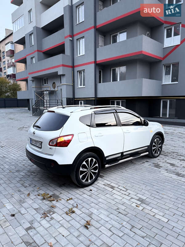 Внедорожник / Кроссовер Nissan Qashqai 2010 в Борщеве