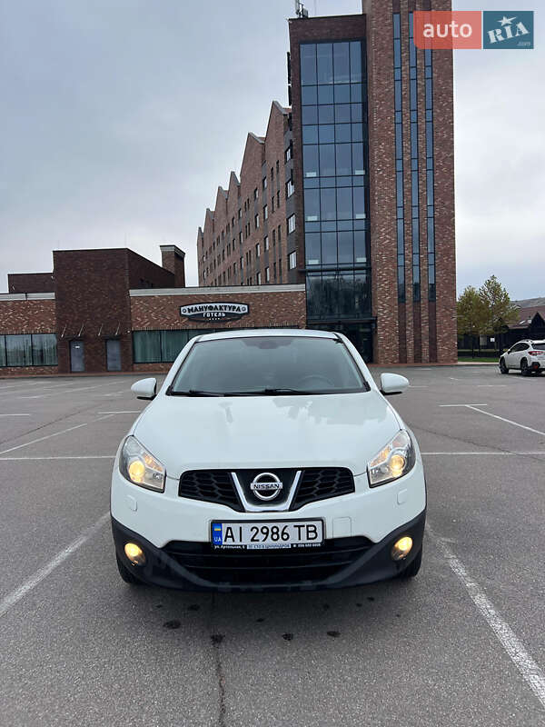 Позашляховик / Кросовер Nissan Qashqai 2012 в Києві фото 9 Позашляховик / Кросовер Nissan Qashqai 2012 в Києві