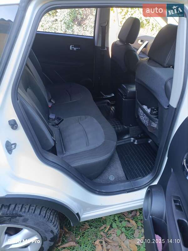 Внедорожник / Кроссовер Nissan Qashqai 2010 в Черновцах фото 12 Внедорожник / Кроссовер Nissan Qashqai 2010 в Черновцах